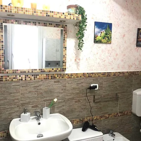 Mondello House Lemon Apartment