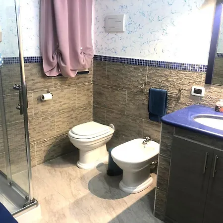 Mondello House Lemon شقة