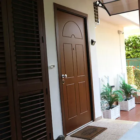 Mondello House Lemon شقة باليرمو