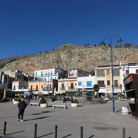 Mondello House Lemon باليرمو