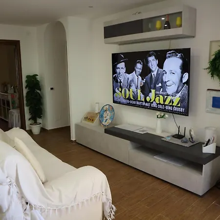 Mondello House Lemon