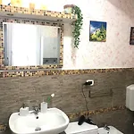 Mondello House Lemon Apartment